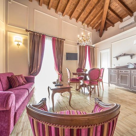 Lady Capulet Apartments Verona Bagian luar foto
